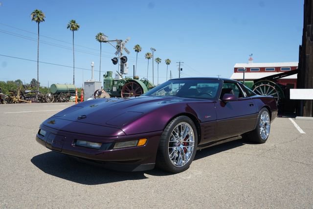 Used 1992 Chevrolet Corvette ZR-1 RWD image 5