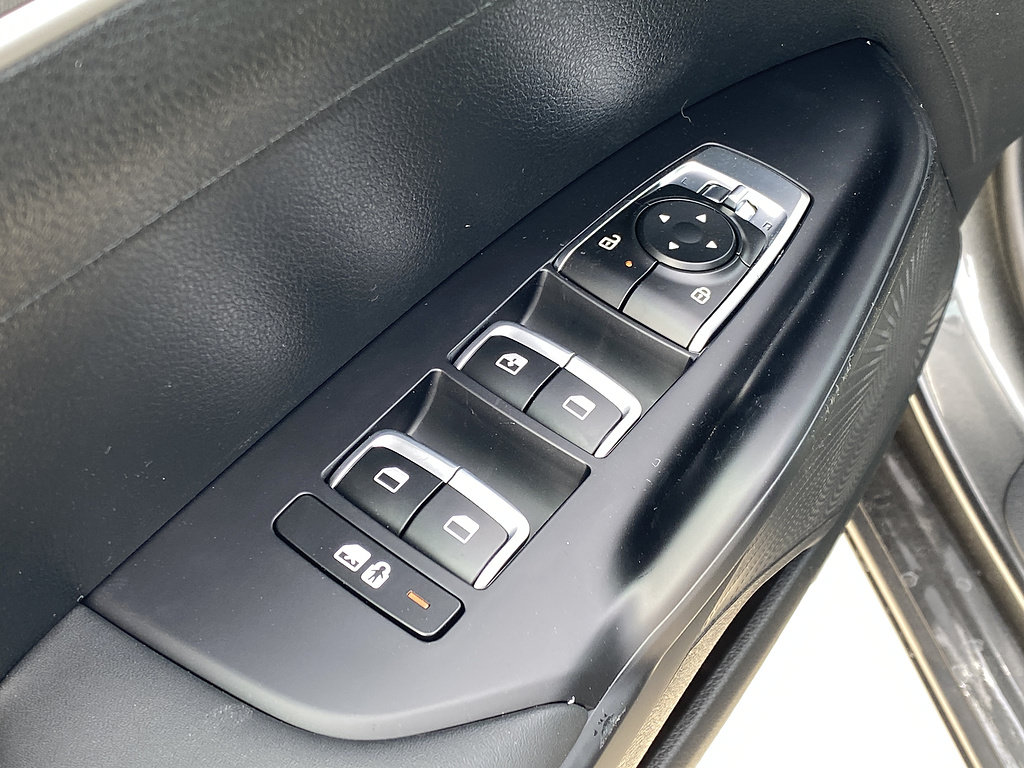 New 2026 Kia K5 LXS FWD image 12