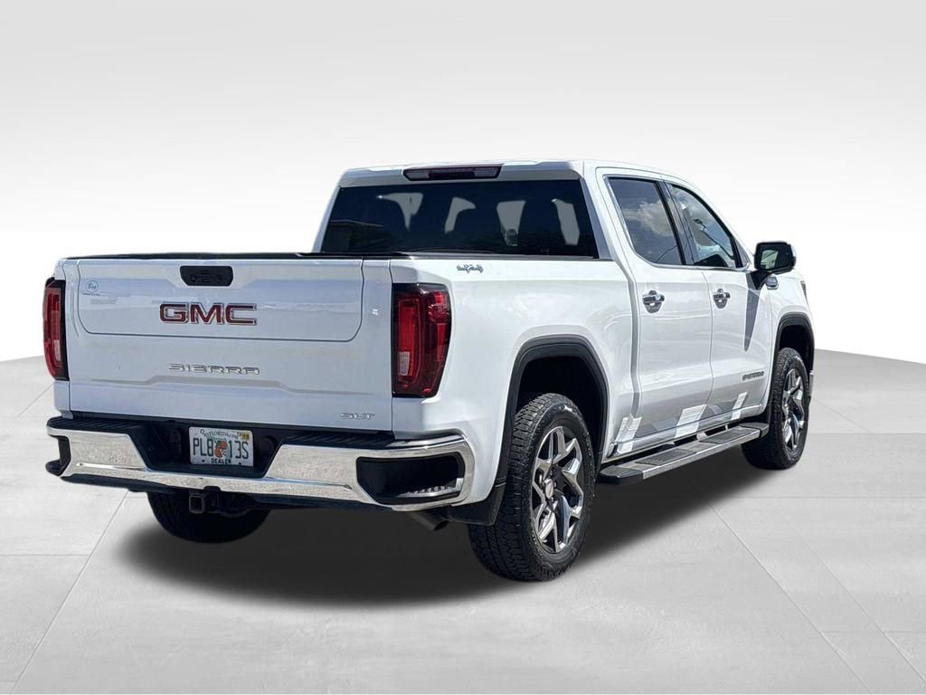 Used 2024 GMC Sierra 1500 SLT w/ SLT Premium Package AWD/4WD image 3