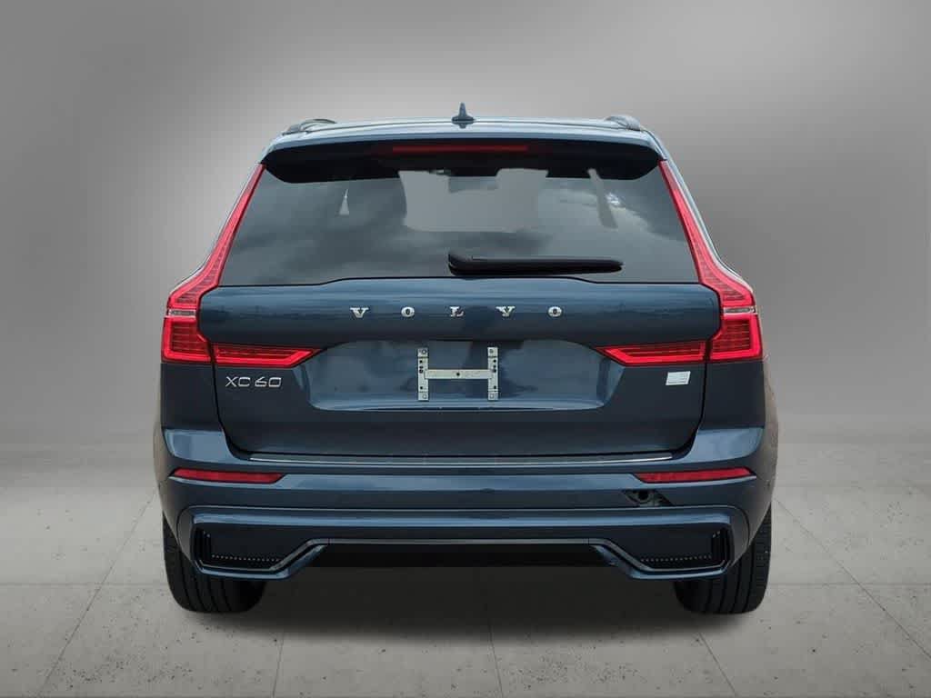 Certified 2024 Volvo XC60 T8 Ultimate w/ Protection Package Premier AWD/4WD image 5