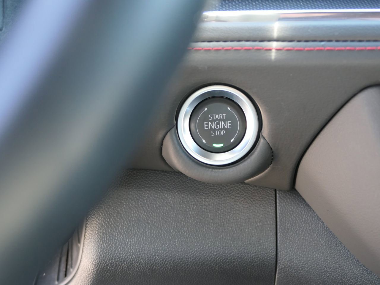 Used 2025 Chevrolet Tahoe RST image 23