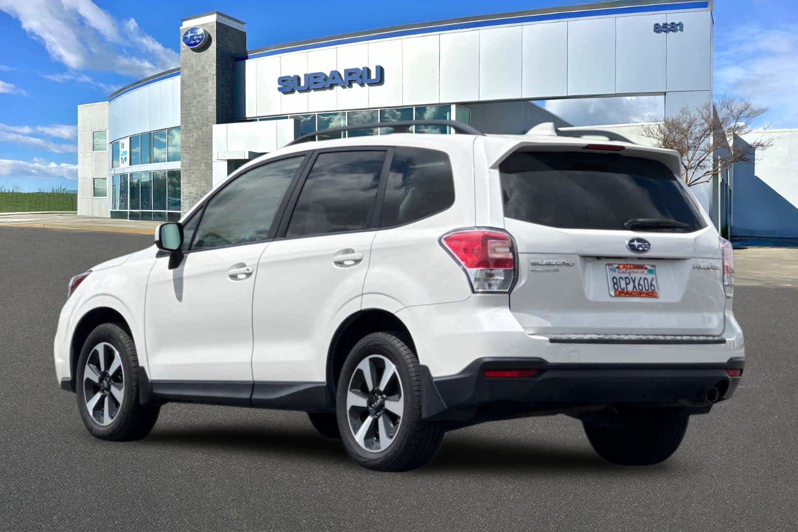 Used 2018 Subaru Forester 2.5i Premium AWD/4WD image 8
