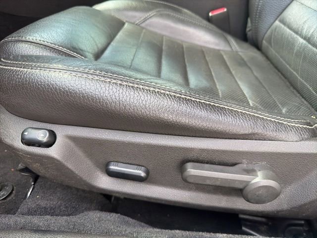 Used 2011 Ford Mustang GT Premium w/ GT Coupe Accessory Pkg 5 image 14