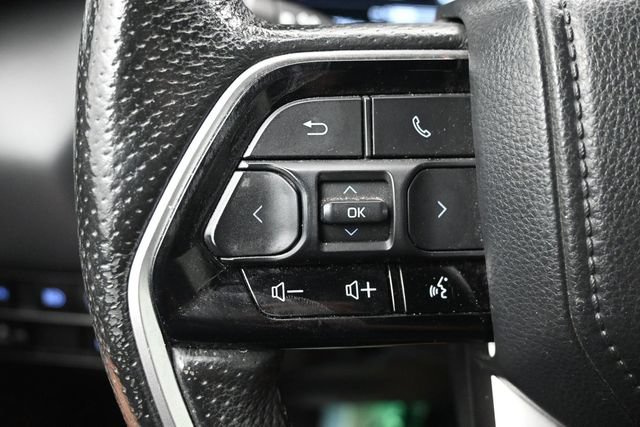 Used 2023 Toyota Tundra Platinum w/ Advanced Package AWD/4WD image 13