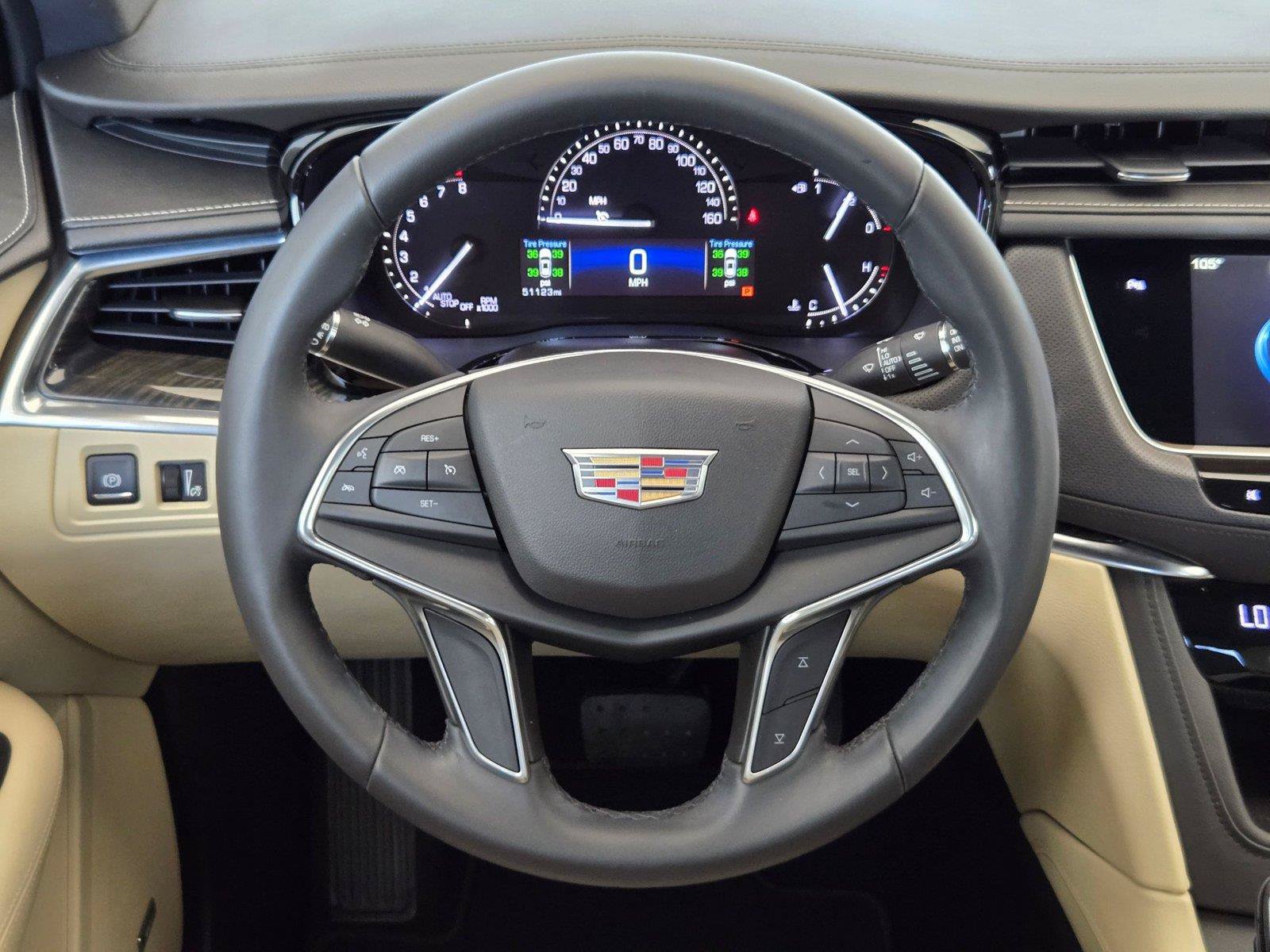 Used 2018 Cadillac XT5 FWD image 14