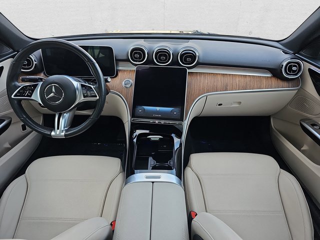 Used 2023 Mercedes-Benz C 300 4MATIC Sedan image 9