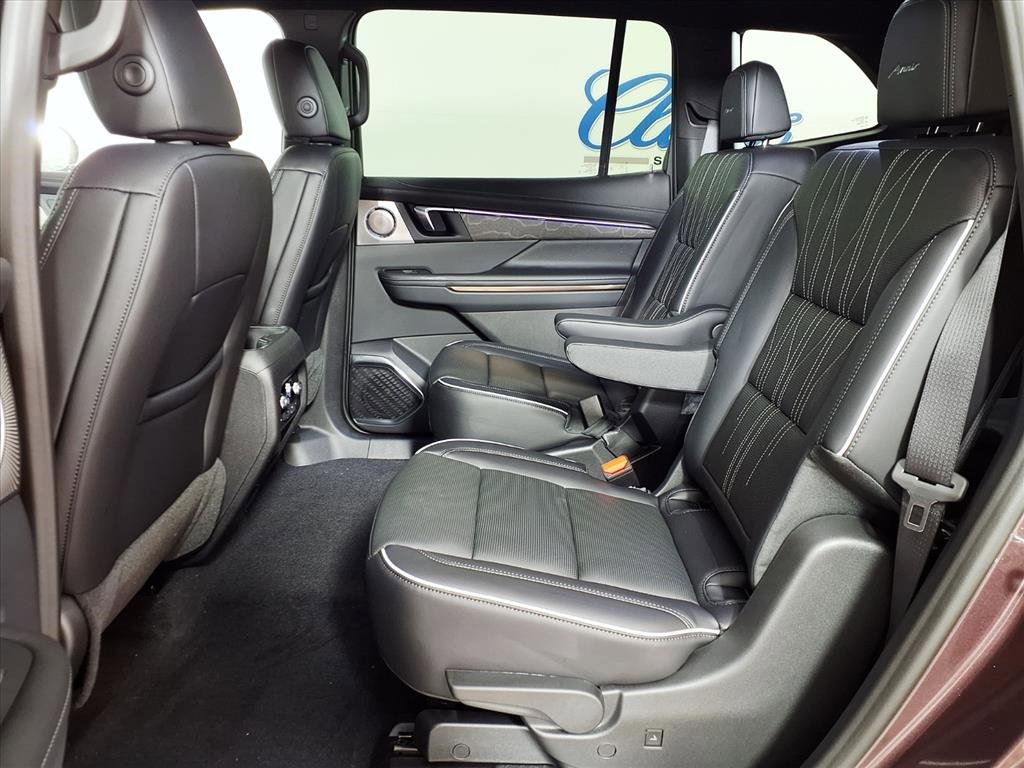 New 2026 Buick Enclave Avenir w/ Super Cruise Package image 8