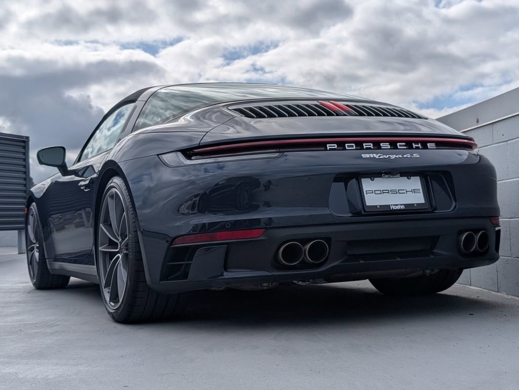 Certified 2021 Porsche 911 Targa 4S image 3