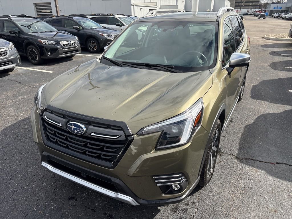 Certified 2023 Subaru Forester Touring AWD/4WD image 6