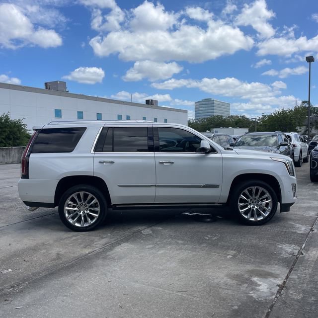 Used 2020 Cadillac Escalade Platinum image 6