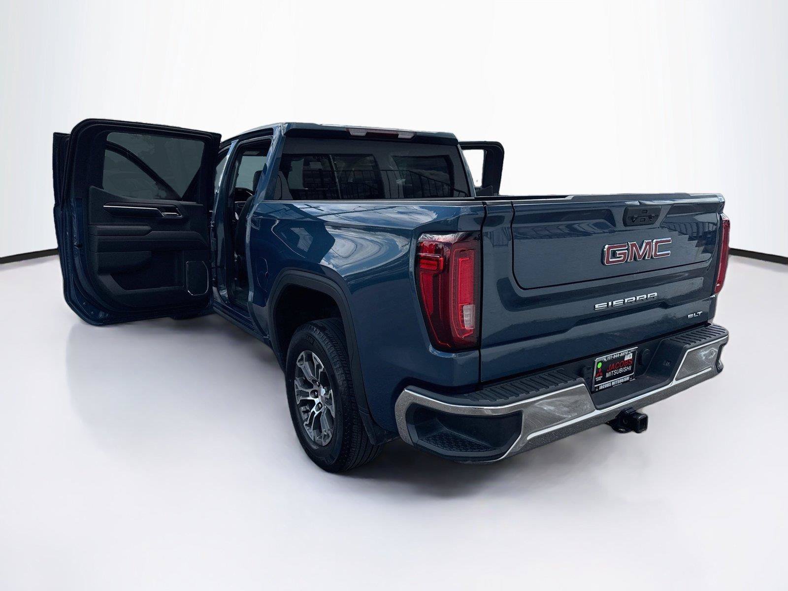 Used 2024 GMC Sierra 1500 SLT RWD image 38