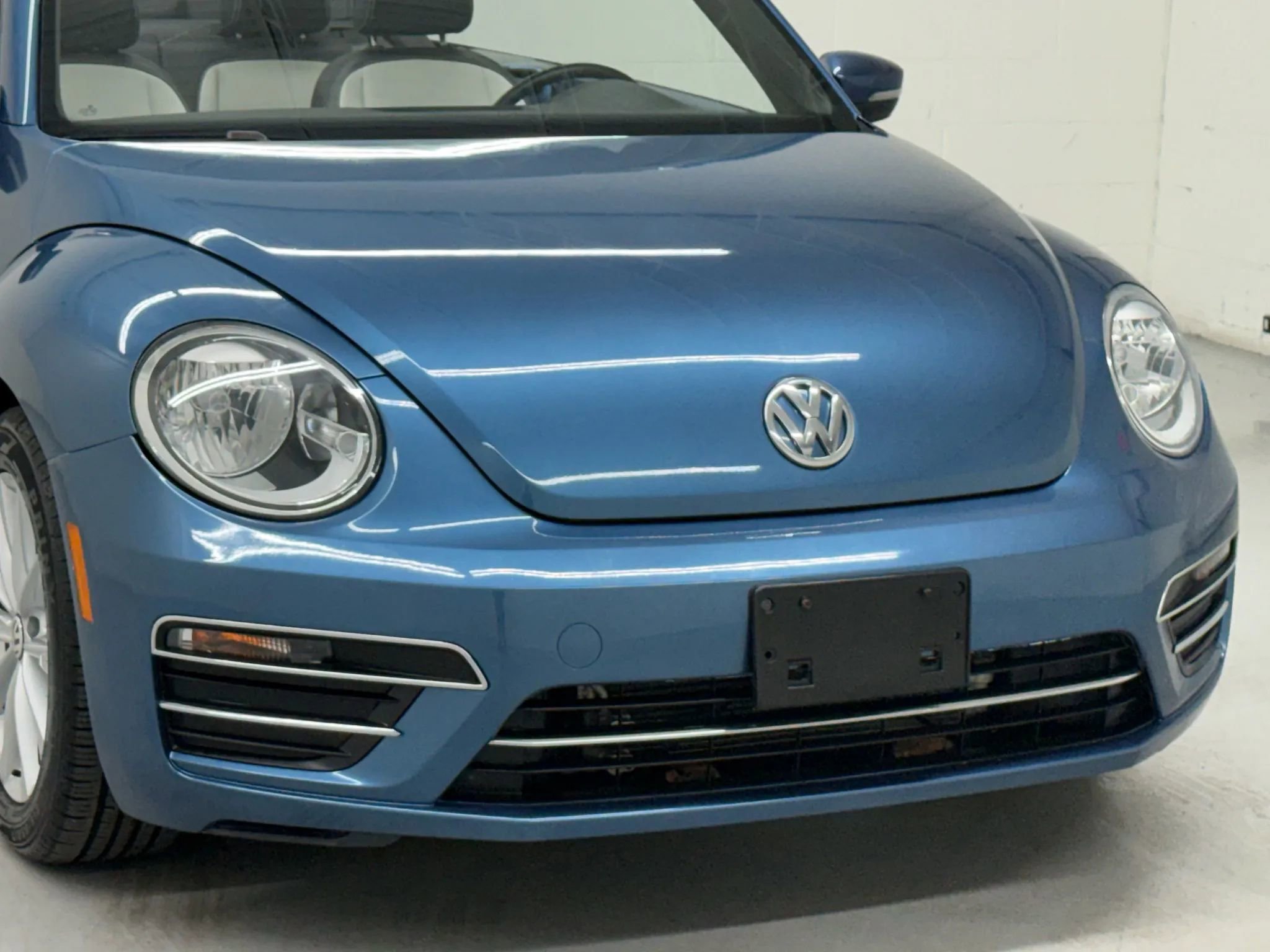 Used 2017 Volkswagen Beetle 1.8T S image 36