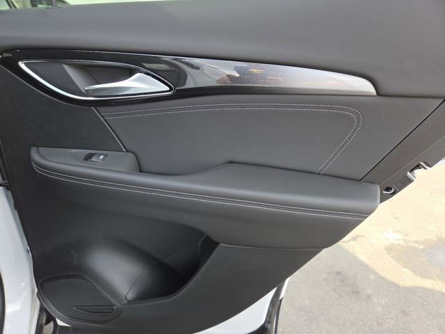 New 2026 Buick Envision Preferred image 27