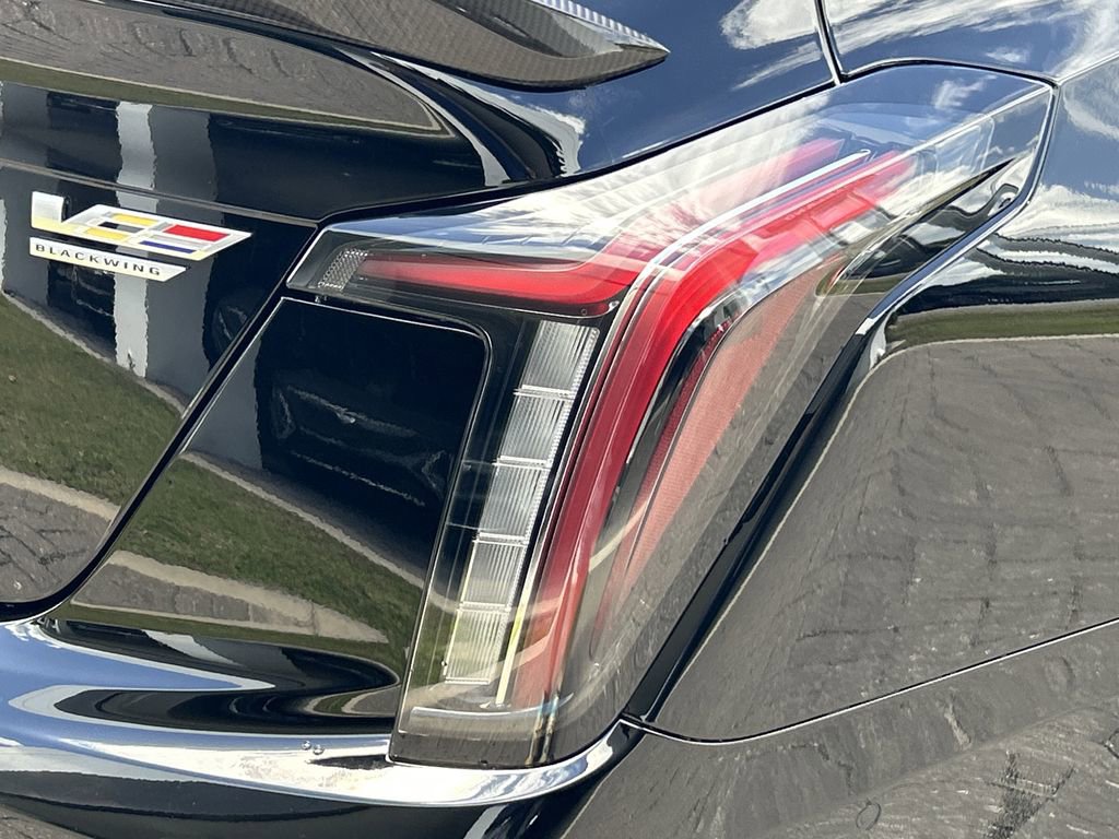 Certified 2025 Cadillac CT5 V Blackwing w/ Carbon Fiber 2 Package image 9
