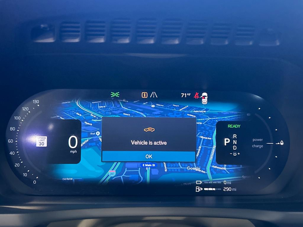 Certified 2025 Volvo XC90 T8 Ultra image 15