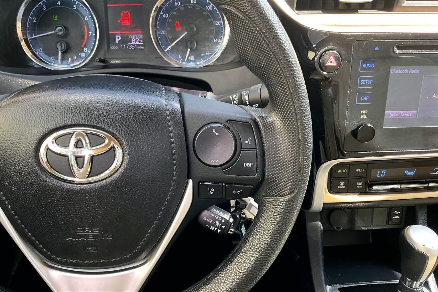 Certified 2019 Toyota Corolla LE FWD image 25