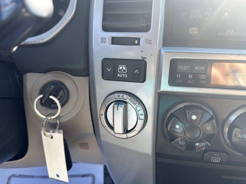 Used 2005 Toyota 4Runner Sport image 28