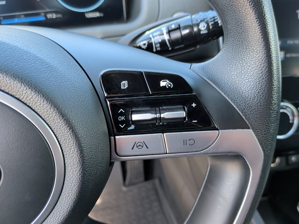 Used 2023 Hyundai Santa Cruz SEL w/ Activity Package FWD image 18