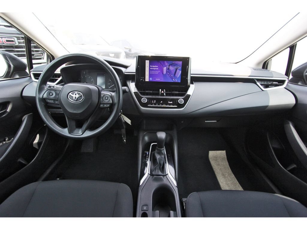 Used 2024 Toyota Corolla LE FWD image 9