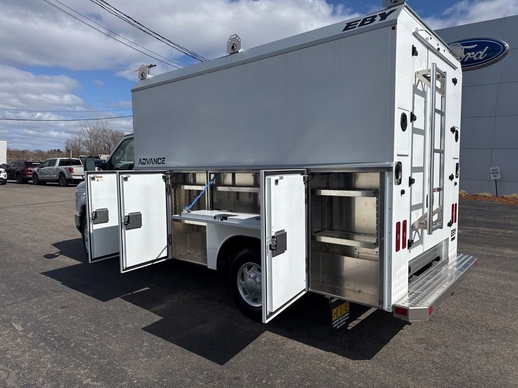 New 2026 Ford E-350 and Econoline 350 Super Duty w/ Power Equipment Group RWD image 11