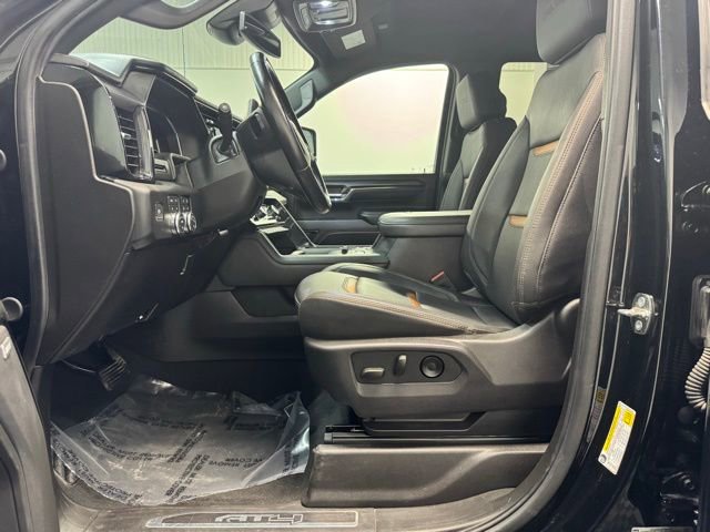 Used 2024 GMC Sierra 2500 AT4 image 12