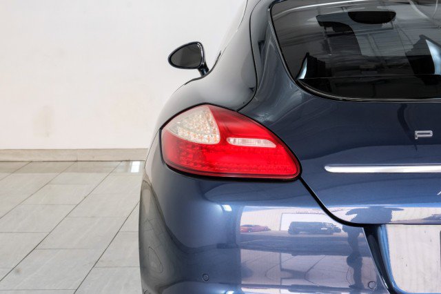 Used 2010 Porsche Panamera Turbo AWD/4WD image 53
