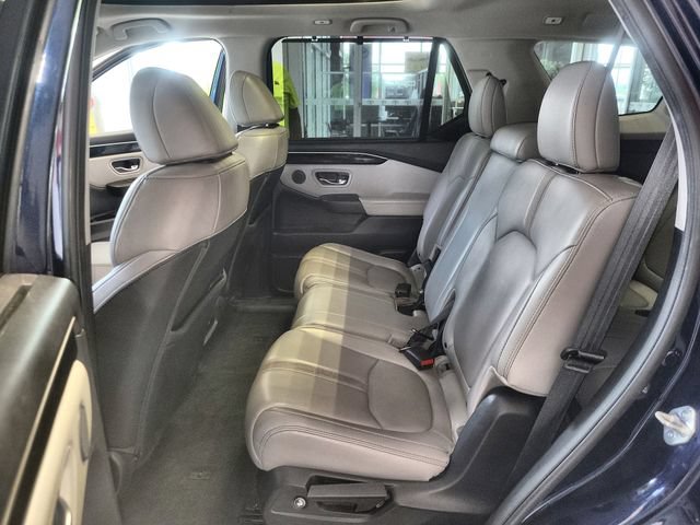 Used 2023 Honda Pilot Touring image 23