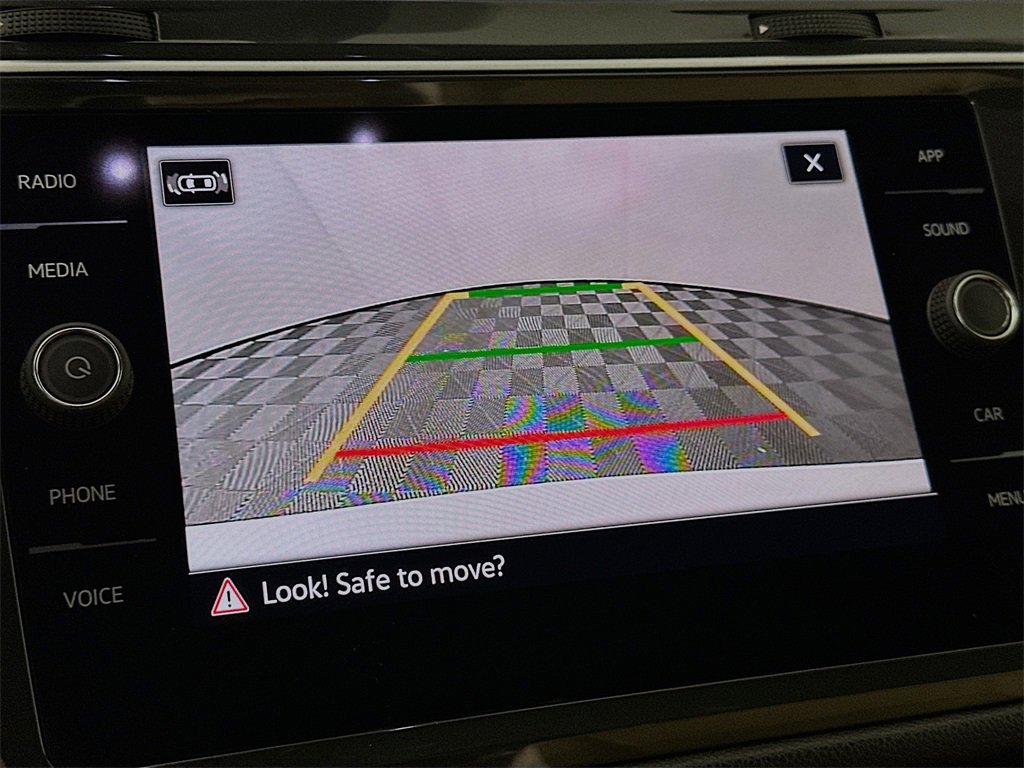 Used 2023 Volkswagen Tiguan SE image 15