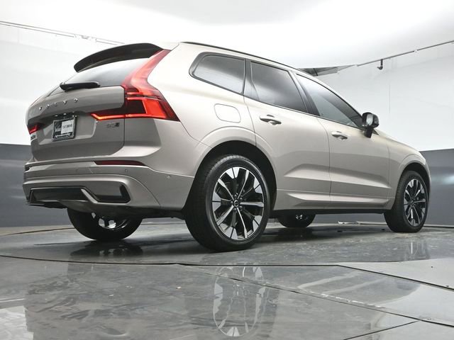 Used 2026 Volvo XC60 B5 Plus w/ Protection Package Premier image 39
