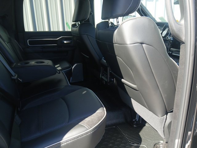 New 2026 RAM 4500 4x4 Crew Cab DRW w/ Laramie Trim Package image 21