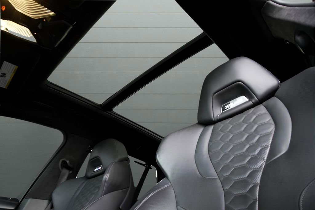 Used 2023 BMW X5 M w/ Executive Package image 22