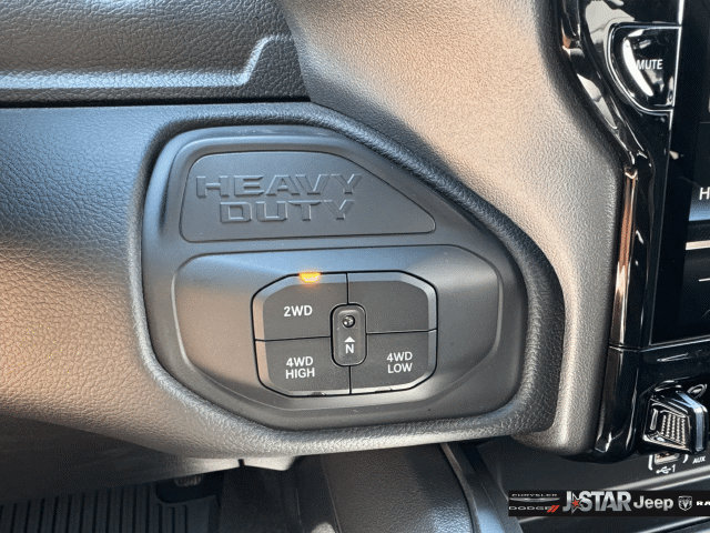 New 2026 RAM 3500 Laramie AWD/4WD image 15