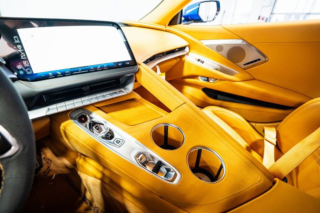 Used 2026 Chevrolet Corvette Stingray Premium Cpe w/ Z51 Performance Package image 45