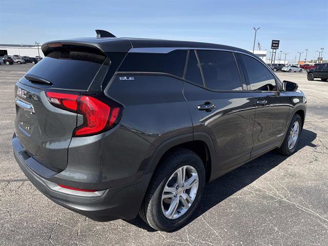 Used 2020 GMC Terrain SLE image 4