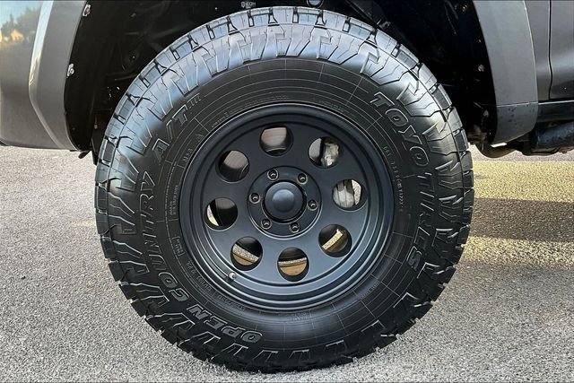 Used 2019 Toyota 4Runner TRD Off-Road Premium image 8