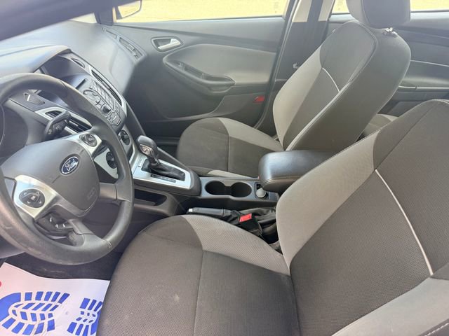Used 2014 Ford Focus SE image 12