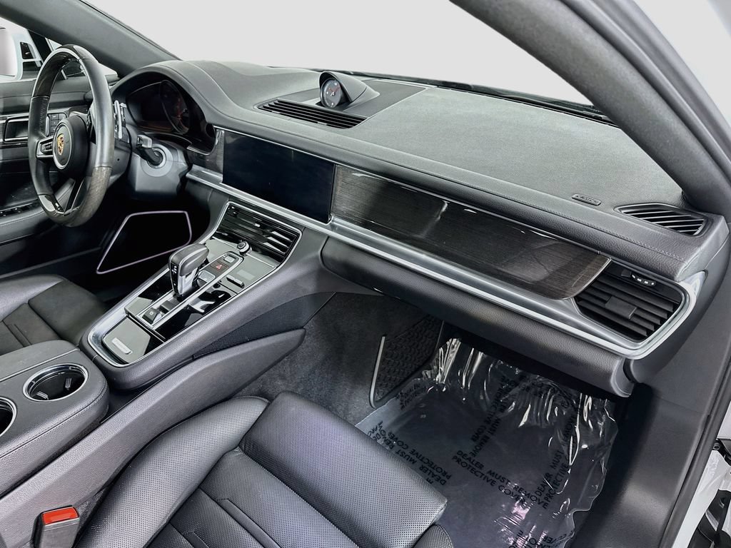 Certified 2023 Porsche Panamera Platinum Edition RWD image 31