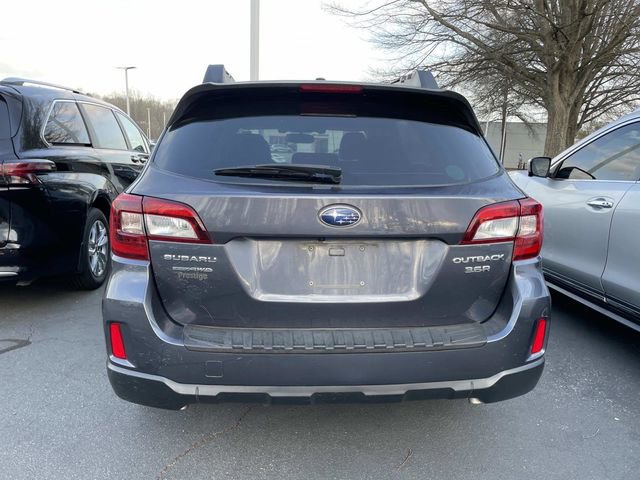 Used 2015 Subaru Outback 3.6R Limited image 3