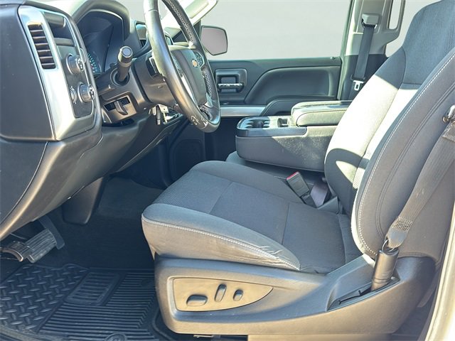 Used 2018 Chevrolet Silverado 1500 LT w/ All Star Edition image 21