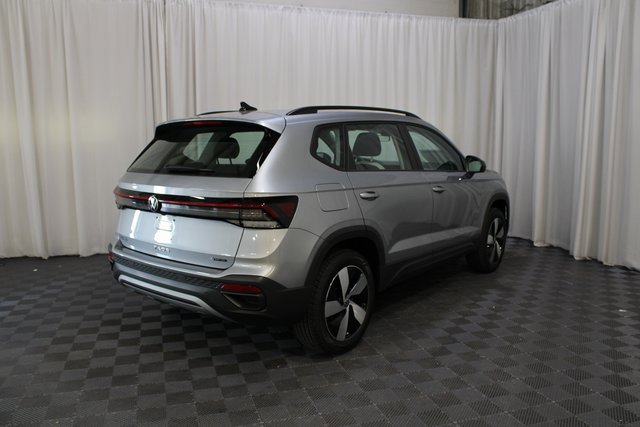 New 2025 Volkswagen Taos S image 22