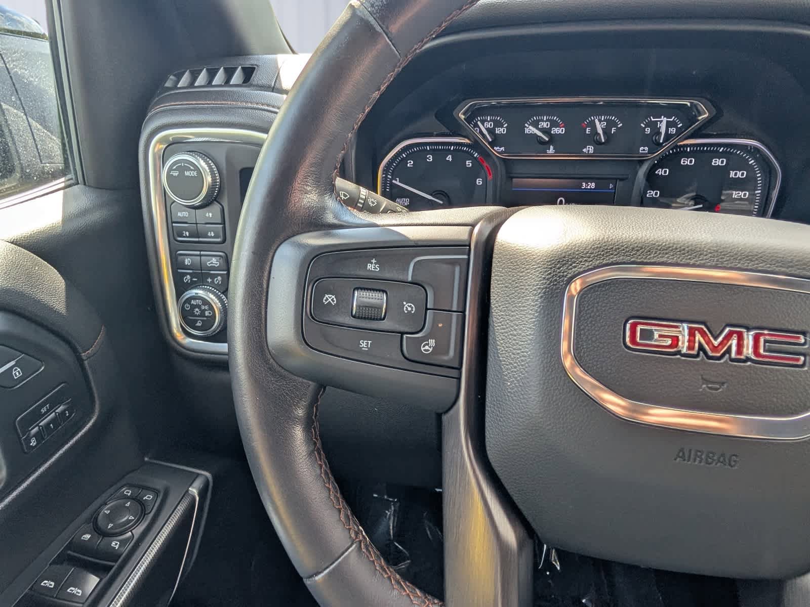 Certified 2021 GMC Sierra 1500 AT4 AWD/4WD image 21