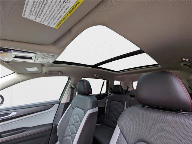 New 2026 Volkswagen Atlas Peak Edition image 16