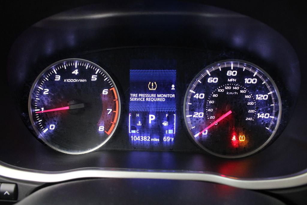 Used 2020 Mitsubishi Eclipse Cross ES FWD image 10