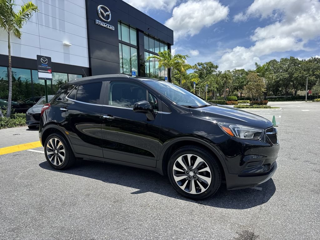 Used 2021 Buick Encore Preferred w/ Safety Package FWD image 6