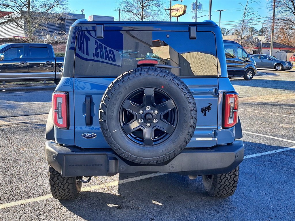 New 2025 Ford Bronco Outer Banks image 5
