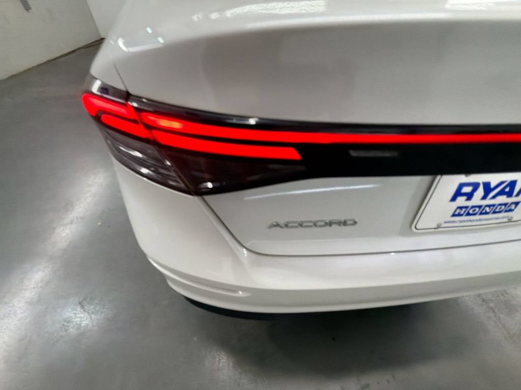 Used 2023 Honda Accord LX image 29