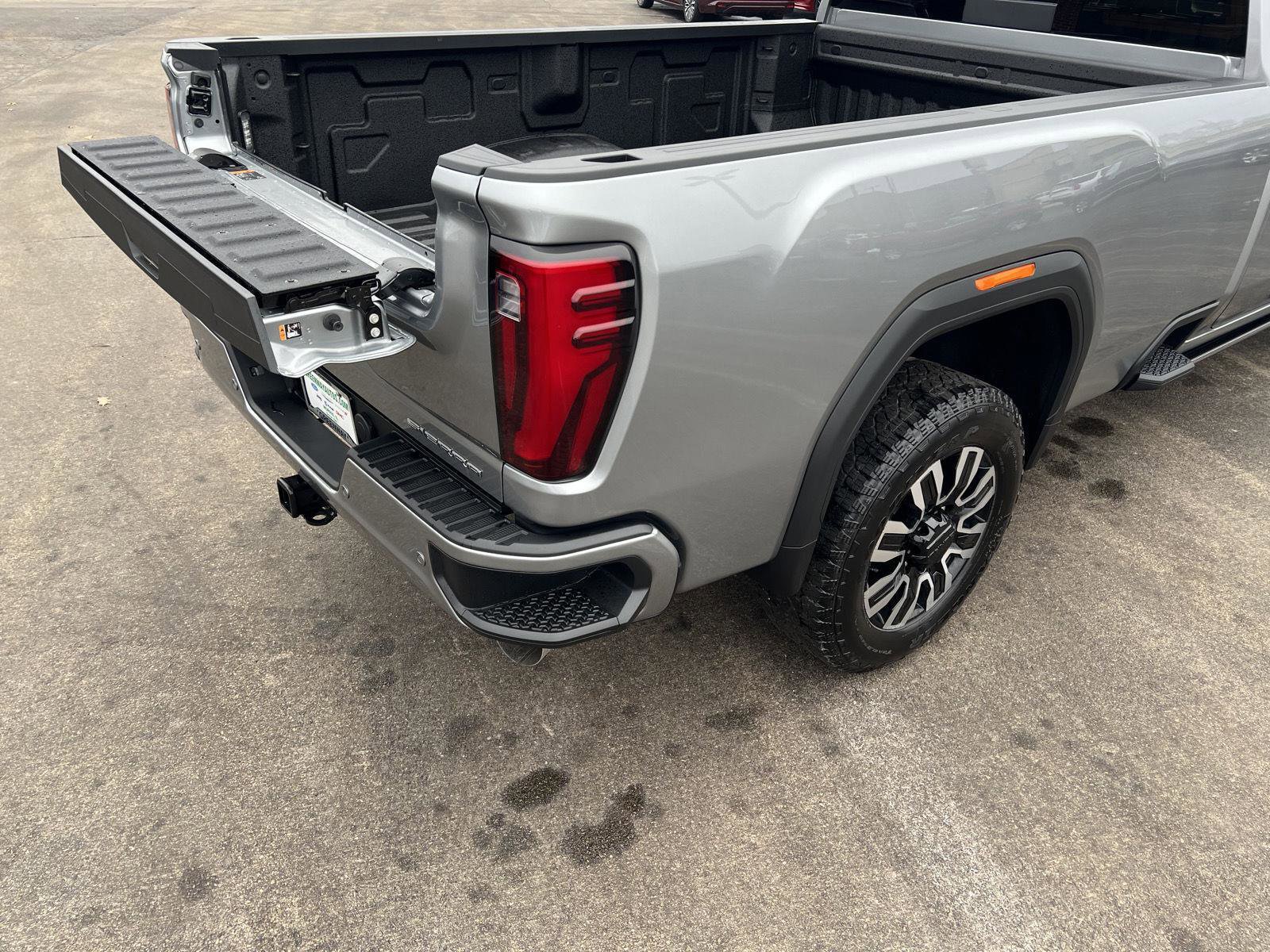 New 2026 GMC Sierra 2500 Denali Ultimate image 54