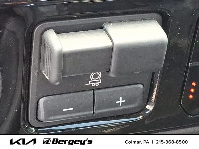 Used 2024 Chevrolet Silverado 1500 LT Trail Boss w/ LT Trail Boss Premium Package AWD/4WD image 26