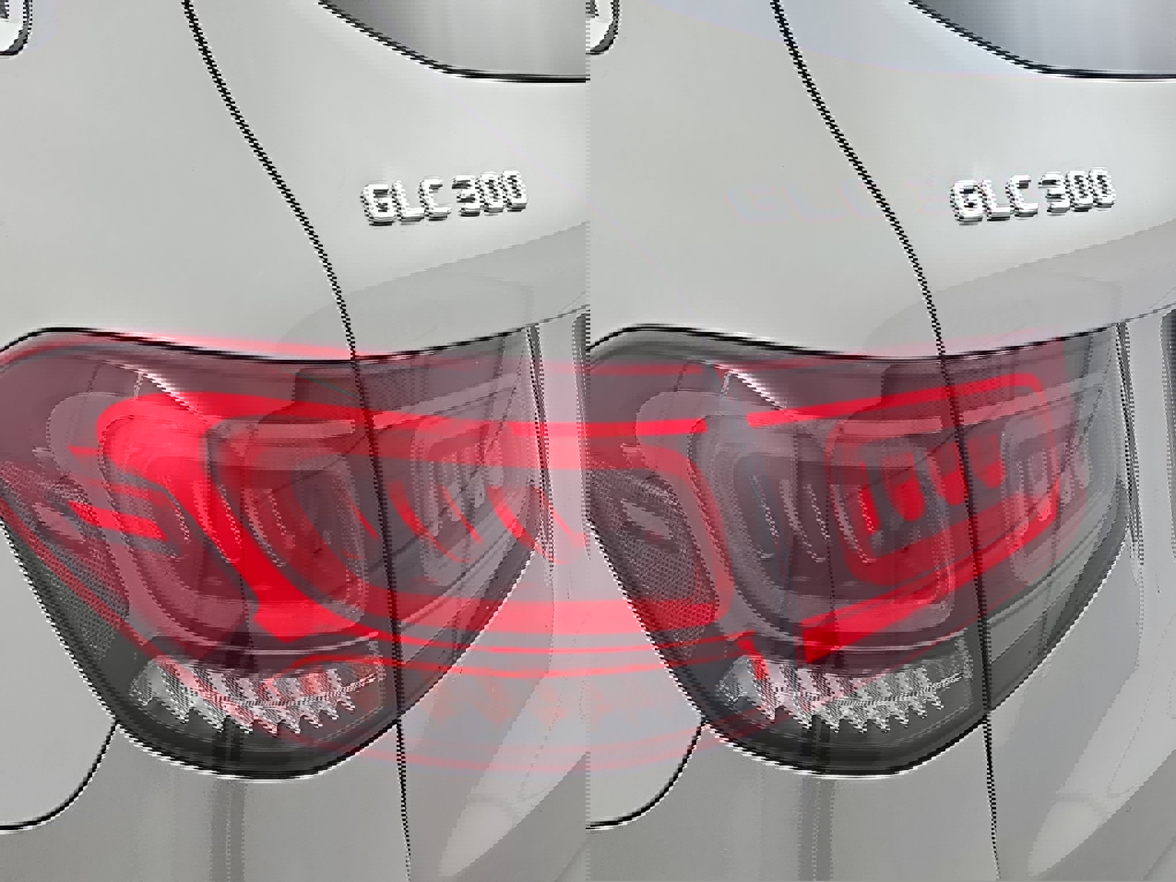 Used 2021 Mercedes-Benz GLC 300 GLC 300 image 35