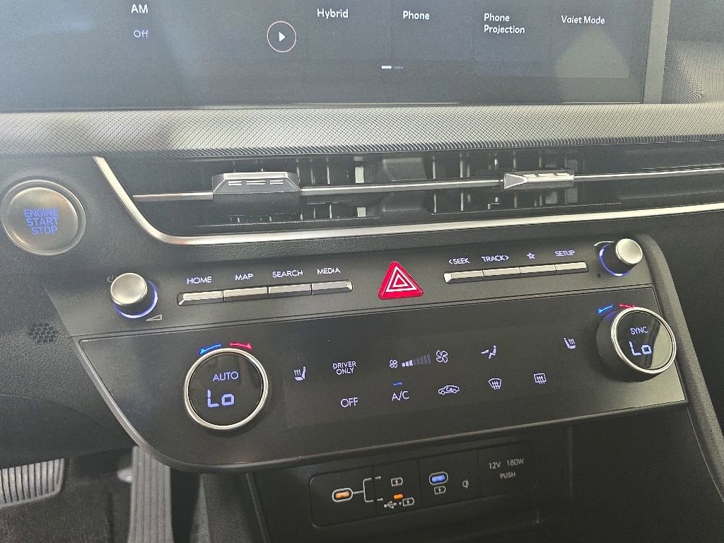 Used 2025 Hyundai Sonata SEL FWD image 20